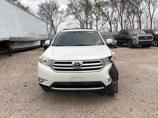 2012 Toyota Highlander SE - Exterior Front Center Image